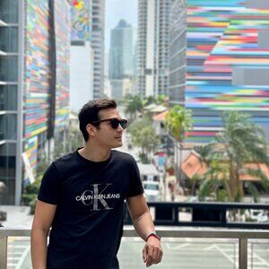 Meet your Posher, Daniel